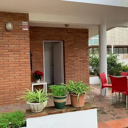 Apartamento Casita Con Jardín Privado En La Playa *